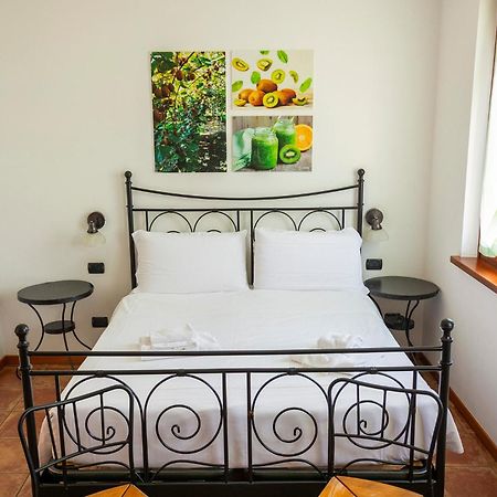 Agriturismo Il Giardino Degli Ulivi ลาซีเซ ภายนอก รูปภาพ