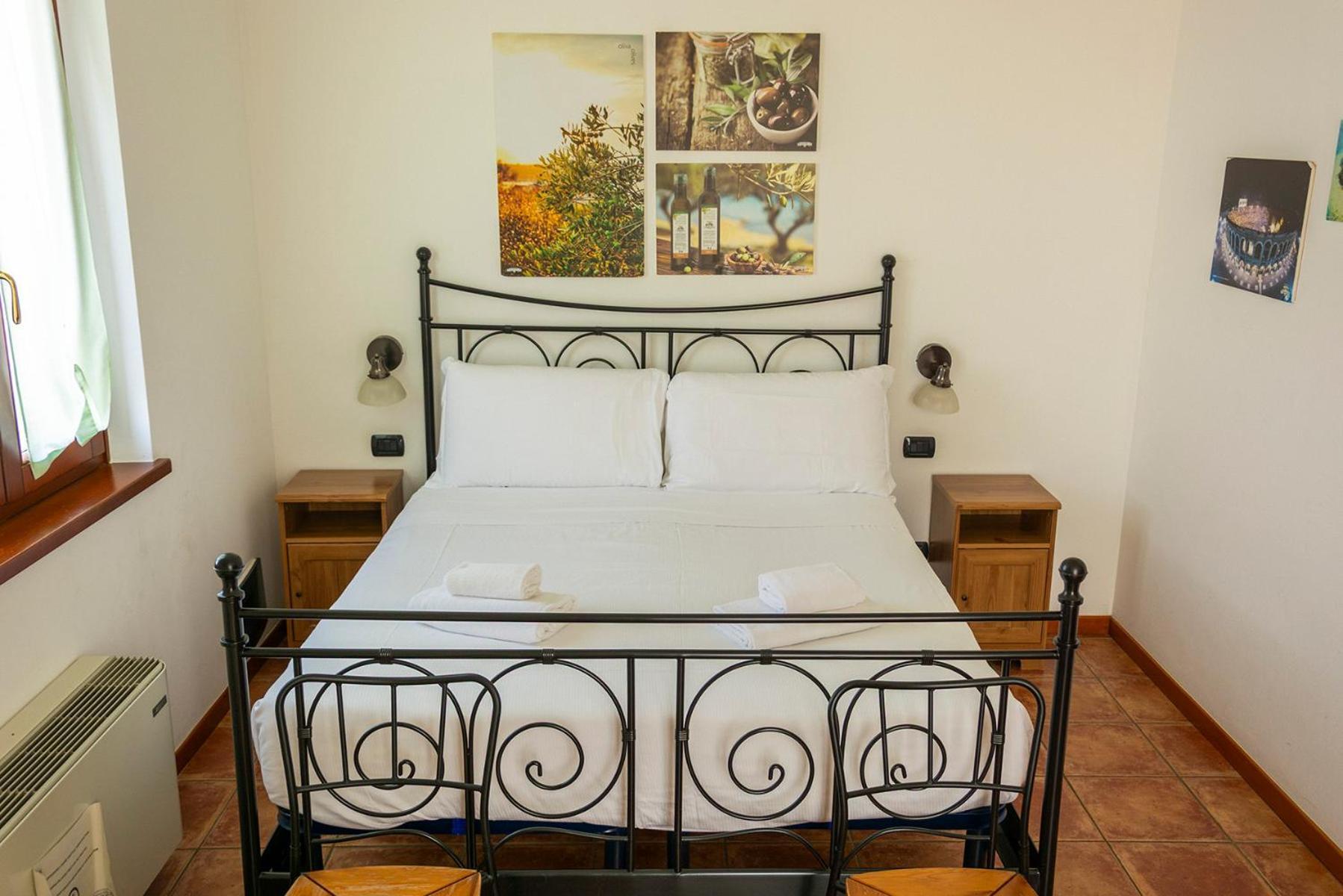 Agriturismo Il Giardino Degli Ulivi ลาซีเซ ภายนอก รูปภาพ